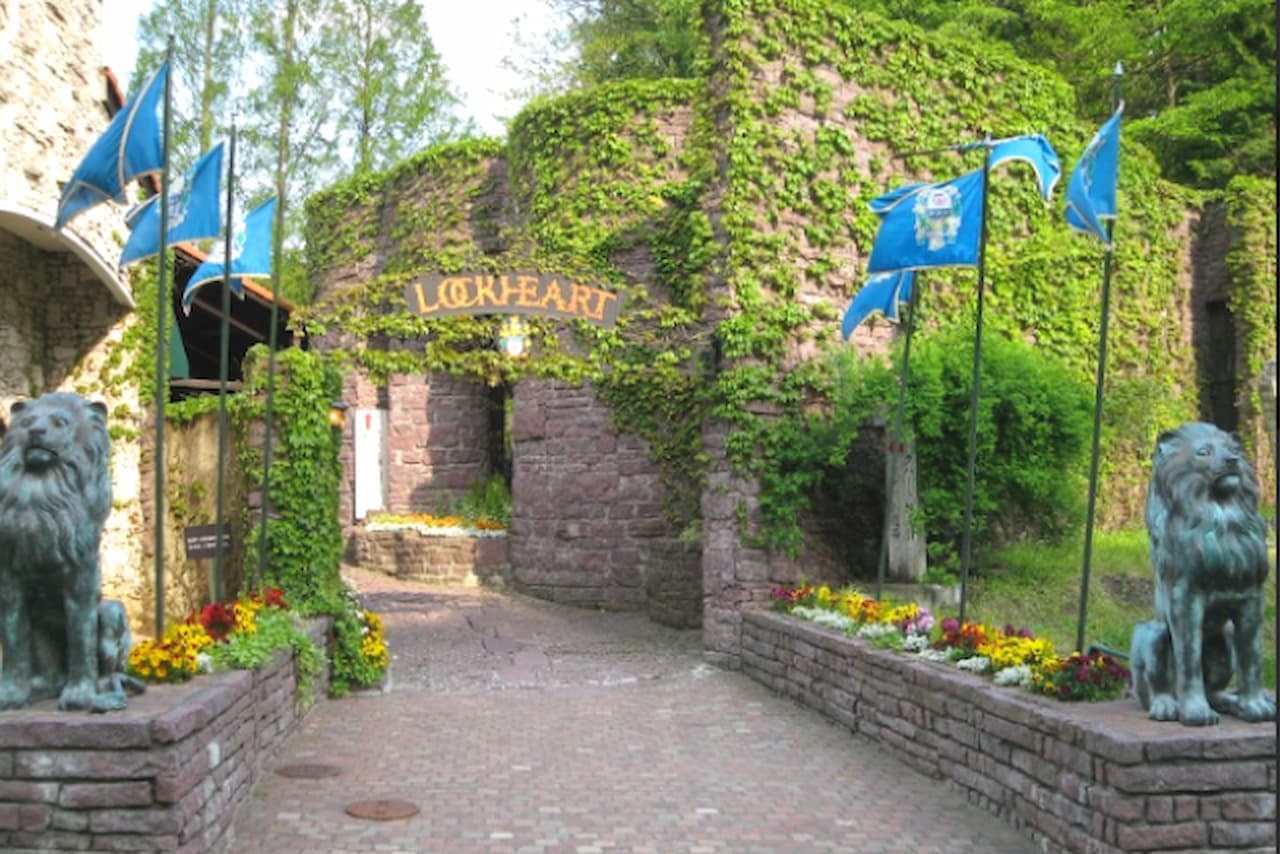 Lockheart Castle Ticket - image 17